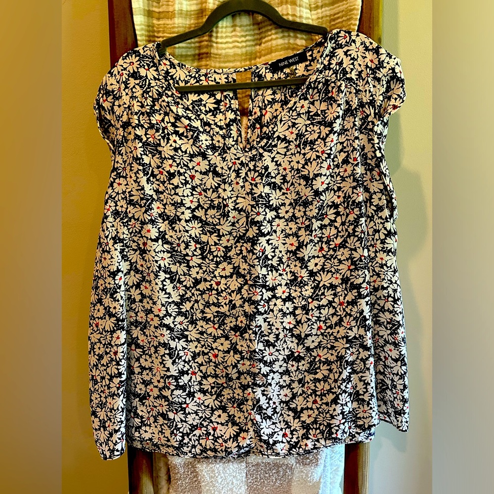 Nine West cap sleeve blouse - 3X